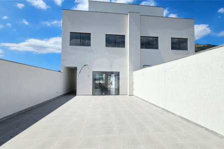 Casa à venda com 3 suítes no condomínio Residencial Green Ville, Rio de Janeiro - RJ