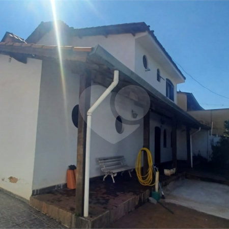 Casa à venda com 3 quartos, sendo 1 suíte, em Jardim Maria Antônia Prado, Sorocaba, SP