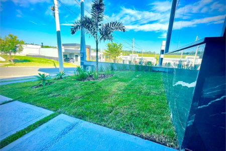 Casa à venda com 3 suítes no condomínio Residencial Milano, Indaiatuba - SP