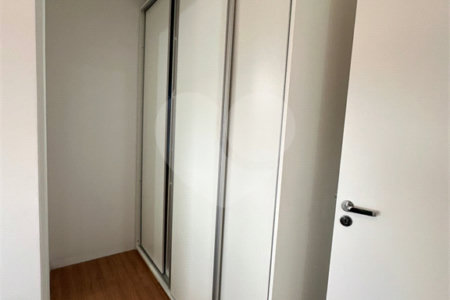 Apartamento à venda com 3 quartos, sendo 1 suíte, em Vila Anastácio, São Paulo, SP