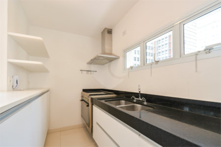 Duplex à venda com 3 suítes em Jardim Paulista, São Paulo, SP