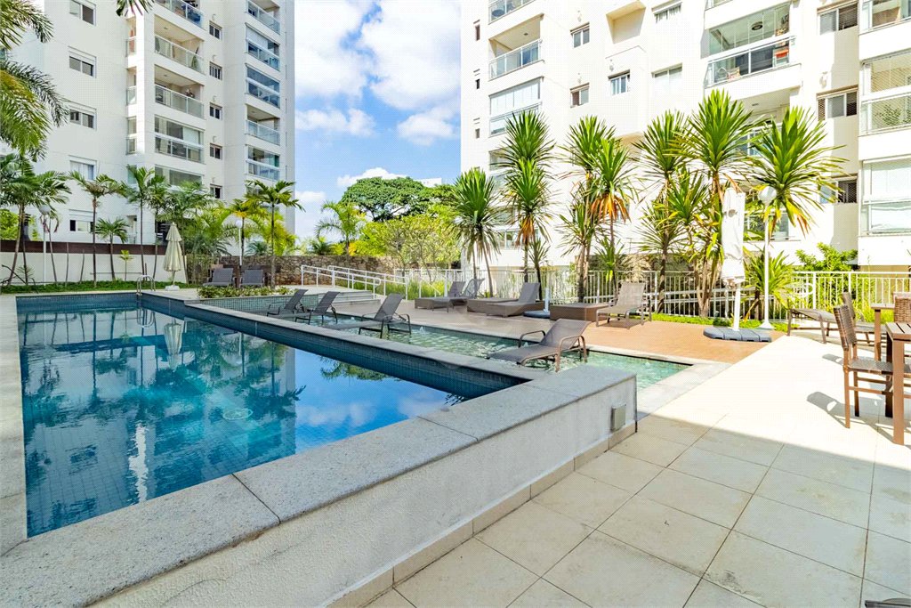 Apartamento para alugar com 1 suíte em Alto de Pinheiros, São Paulo, SP
