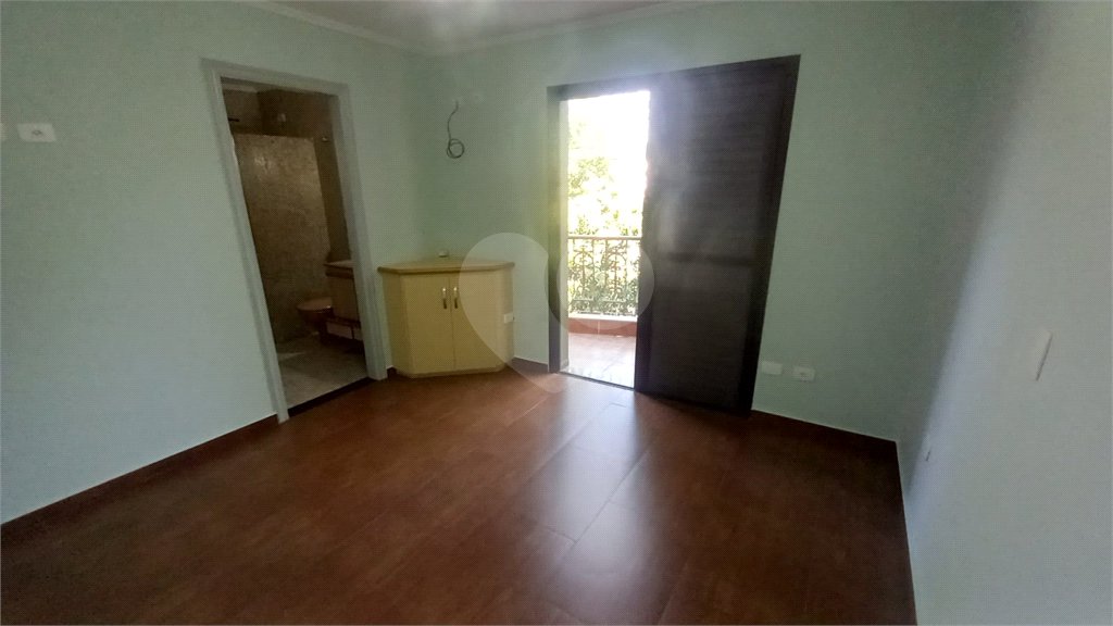 Sobrado à venda com 4 quartos, sendo 2 suítes, em Tremembé, São Paulo, SP