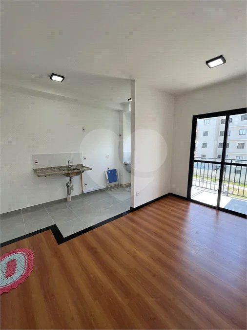 APARTAMENTO Á VENDA VIVA PARQUE 47 METROS 2 DORMITORIOS, UMA VAGA