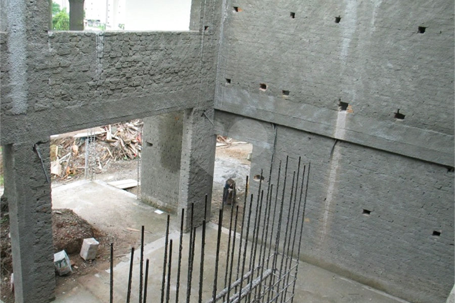 Casa à venda com 4 suítes em Jardim Floresta, São Paulo, SP