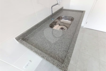 Apartamento à venda ou para alugar com 2 quartos em Vila Ema, São Paulo, SP