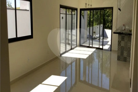 Casa à venda com 3 quartos, sendo 2 suítes, no condomínio Jardim Reserva Bom Viver de Indaiatuba, Indaiatuba - SP