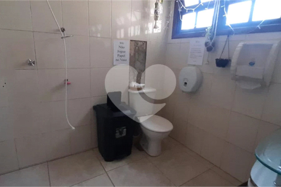 Sobrado à venda com 5 quartos, sendo 1 suíte, em Olho D'água, Mairiporã, SP