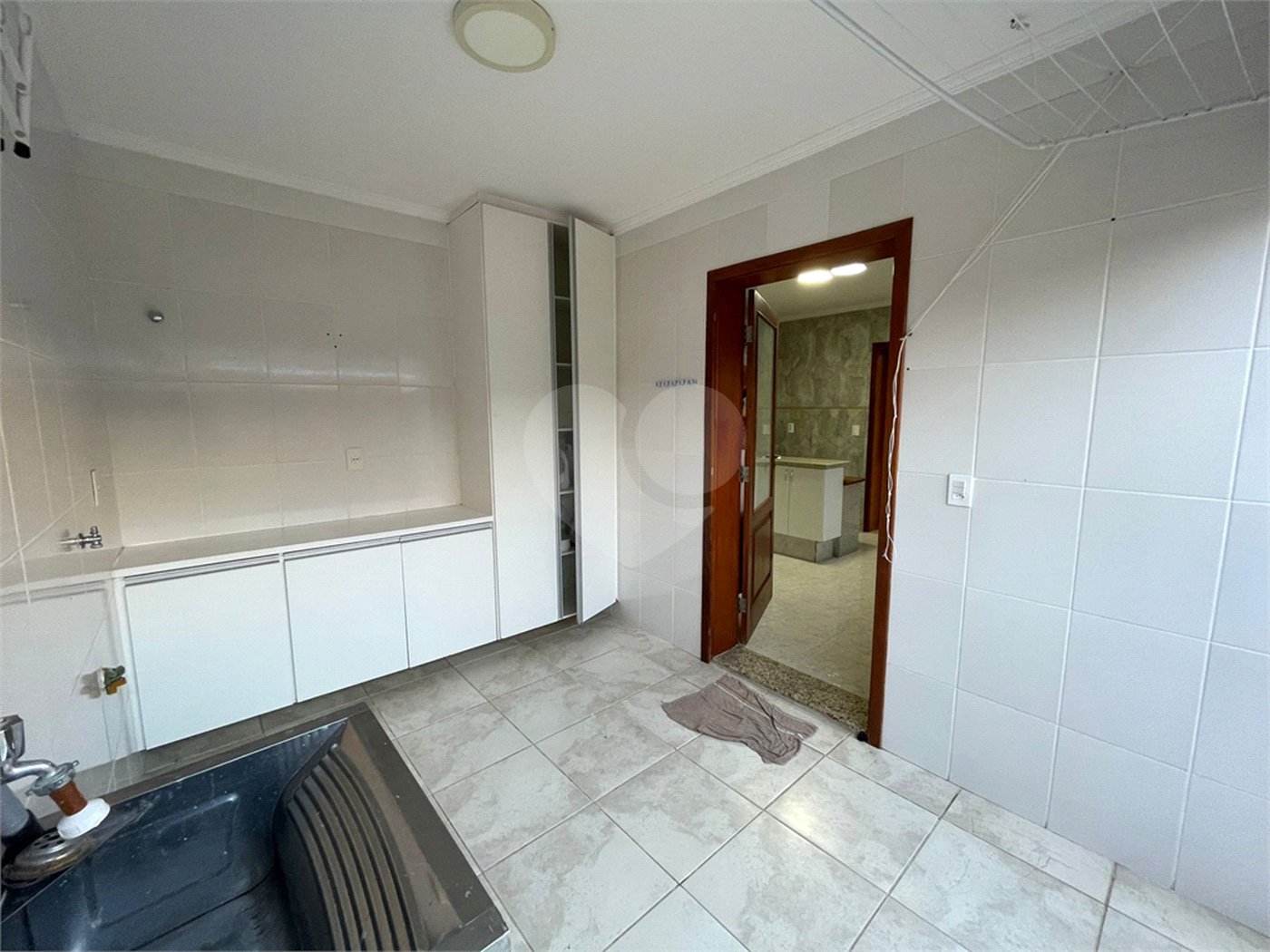 Casa para alugar com 3 suítes no condomínio Bosque de Grevilea, Vinhedo - SP
