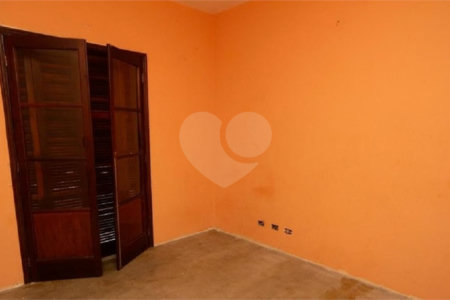 Casa à venda com 3 quartos, sendo 1 suíte,  em Vila Sônia, São Paulo, SP