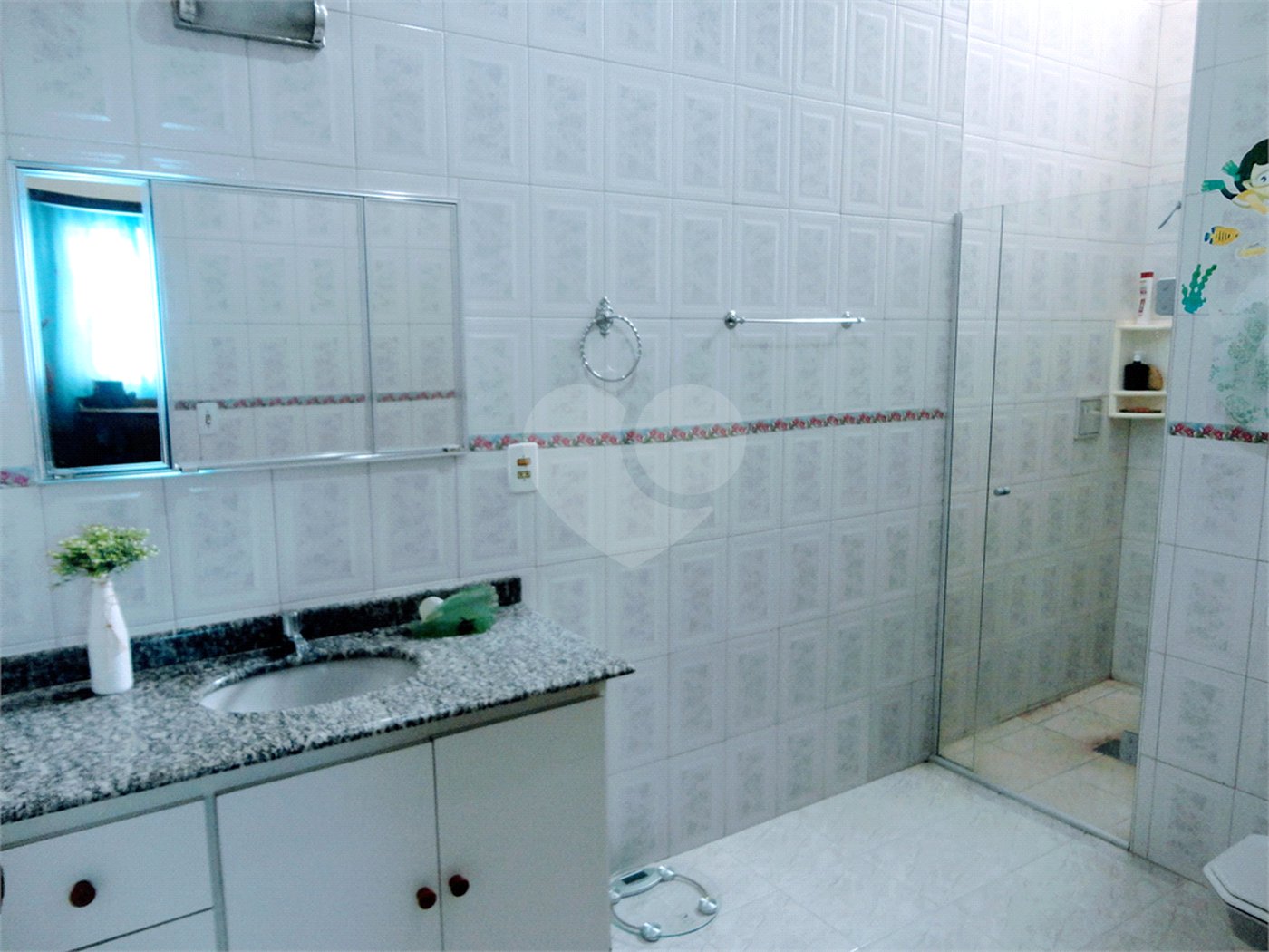 Casa à venda com 3 quartos em Vila Clayton, Valinhos, SP
