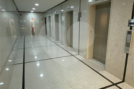 Sala comercial a 4 minutos estação Berrini