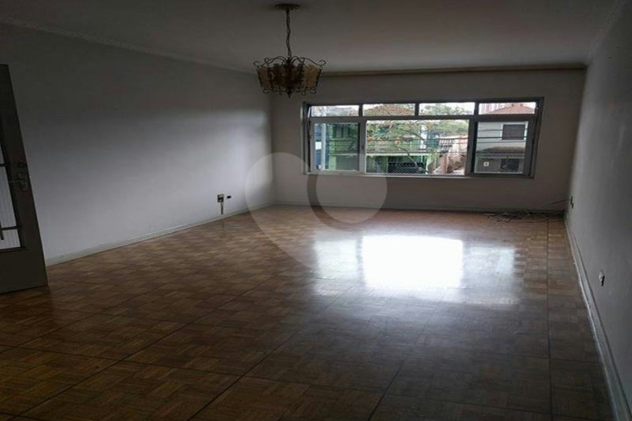 Sobrado à venda com 3 quartos, sendo 1 suíte, em Santana, São Paulo, SP