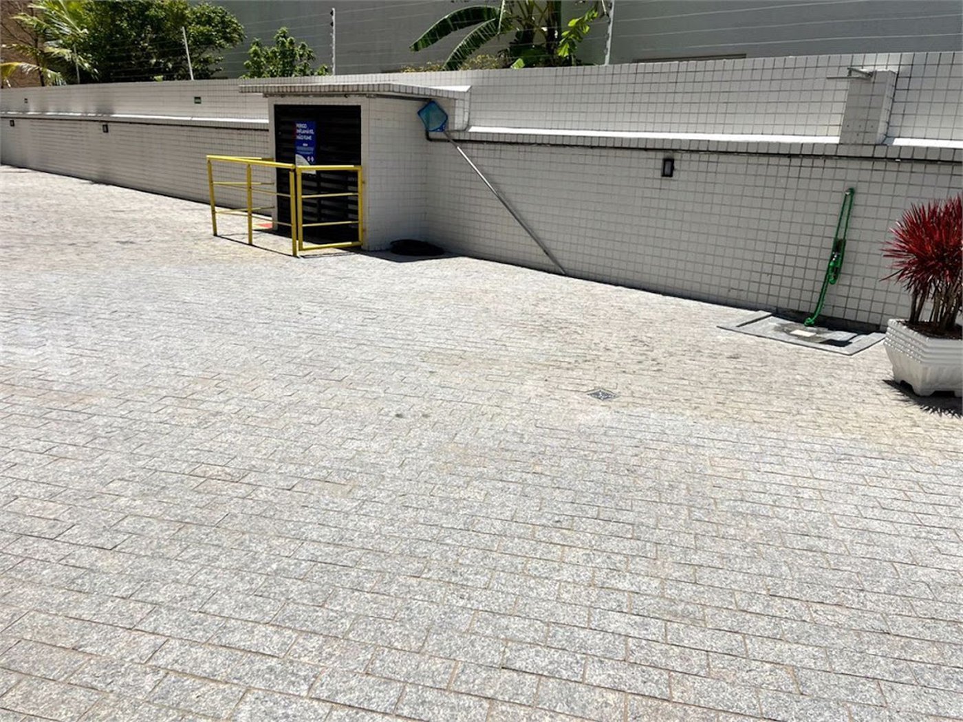 Apartamento Residencial à venda, Enseada, Guarujá - AP0868.
