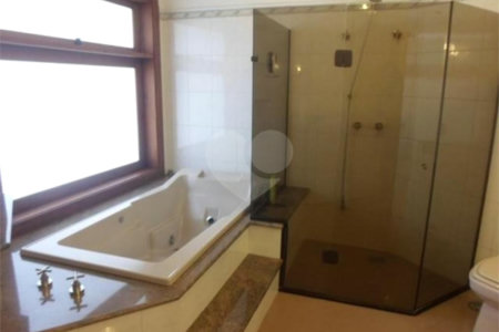 Casa à venda com 3 suítes em Nova Gardênia, Atibaia, SP