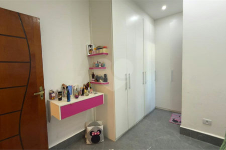 Casa à venda com 3 suítes no condomínio Campos do Conde I e II, Sorocaba - SP