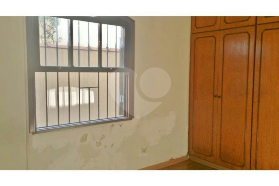 Sobrado à venda com 3 quartos, sendo 1 suíte, em Parada Inglesa, São Paulo, SP