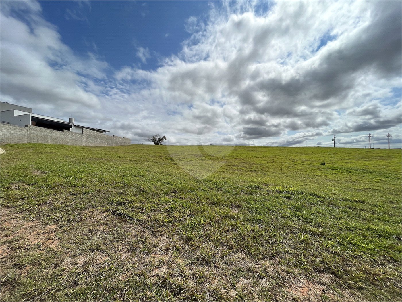 Terreno à venda no condomínio Up Residencial, Votorantim - SP