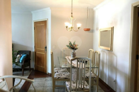 Apartamento à venda com 3 quartos, sendo 1 suíte, em Vila Mariana, São Paulo, SP