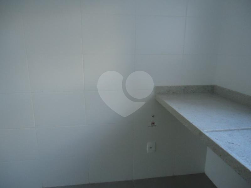 Apartamento à venda com 3 quartos, sendo 1 suíte, em Vila Suzana, São Paulo, SP