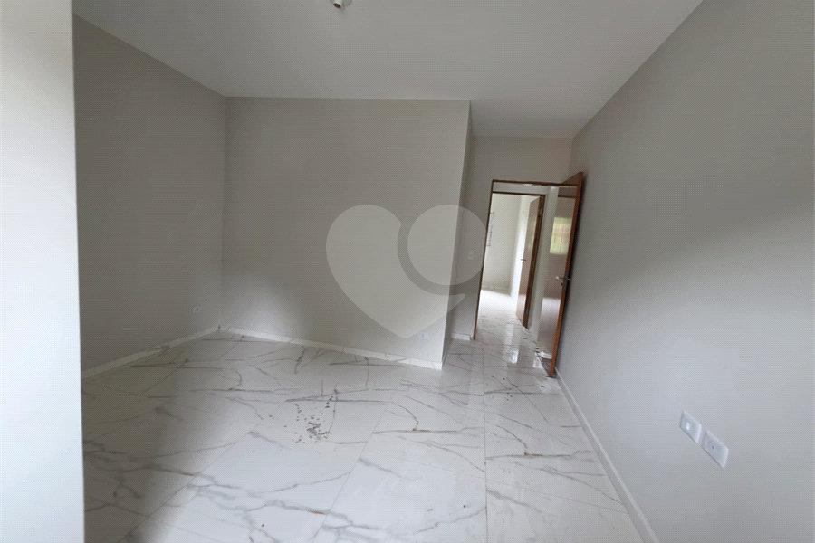 Sobrado à venda com 2 quartos, sendo 1 suíte, em Vila Clarice, São Paulo, SP