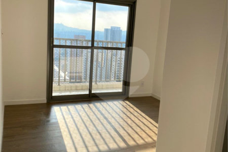 Apartamento à venda com 2 suítes em Perdizes, São Paulo, SP