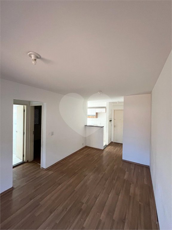 Apartamento à venda com 2 quartos em Jardim do Lago, São Paulo, SP