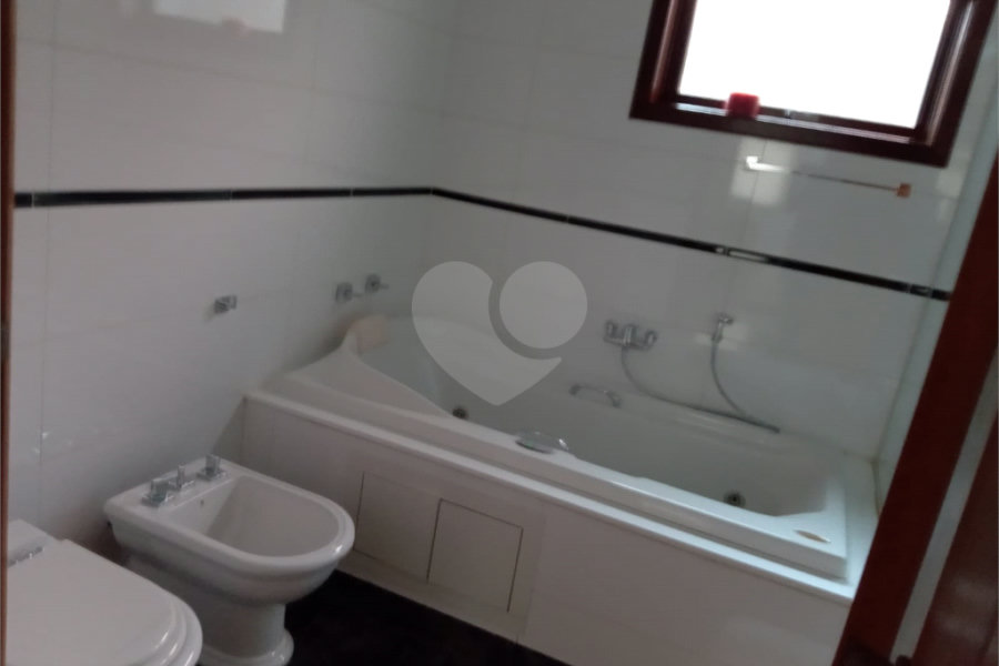 Casa à venda com 3 quartos, sendo 2 suítes, em Cidade Jardim, Mairiporã, SP
