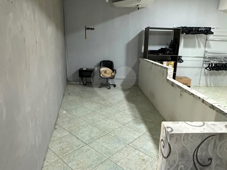 Prédio para alugar em Vila Domingues, Votorantim, SP