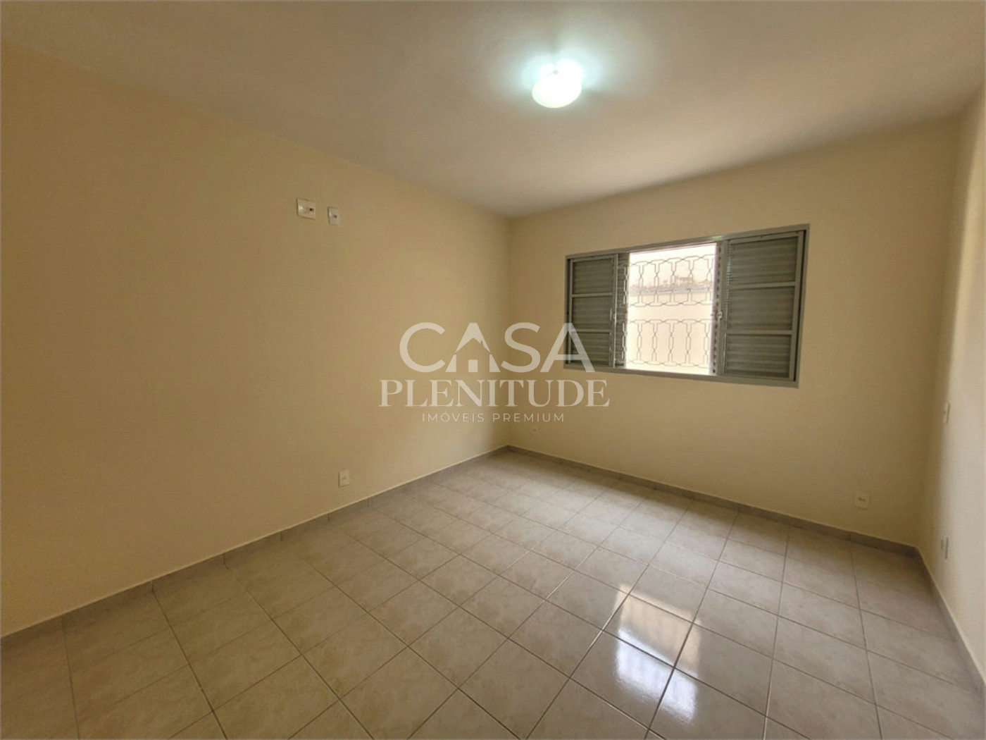 Casa Térrea à venda com 3 quartos, sendo 1 suíte, em Vila Fiori, Sorocaba, SP