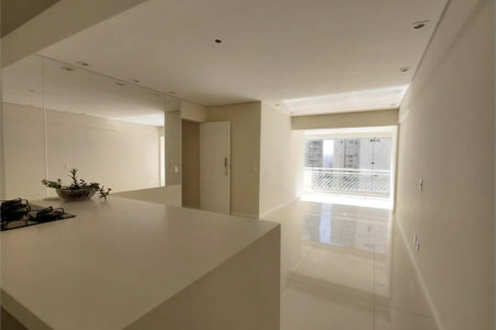 Apartamento à venda com 3 quartos, sendo 1 suíte,  em Vila Romana, São Paulo, SP