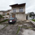 Casa à venda com 3 quartos, sendo 1 suíte, no condomínio Mosaico da Serra, Mogi das Cruzes - SP