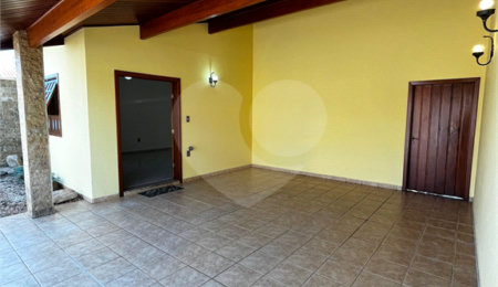 Casa à venda com 3 quartos em Parque da Lagoa, Itapetininga, SP