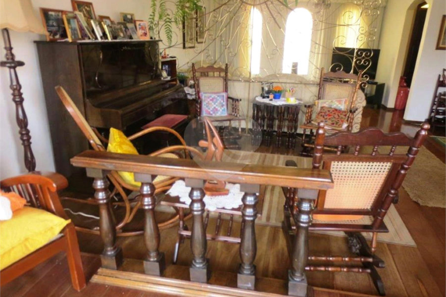Sobrado à venda com 4 quartos, sendo 1 suíte, em Tucuruvi, São Paulo, SP