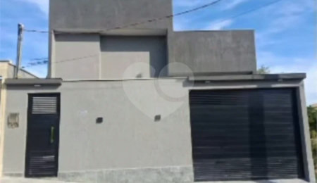 Casa à venda com 2 quartos, sendo 1 suíte,  no condomínio Costa Real 1, Rio de Janeiro - RJ