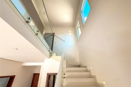 Sobrado à venda em Itupeva – 421,80 m² de terreno – 254,28 m² de área construída – 3 dormitórios – 4 banheiros – 4 vagas de garagem