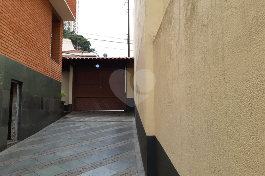 Sobrado à venda com 4 suítes em Santana, São Paulo, SP