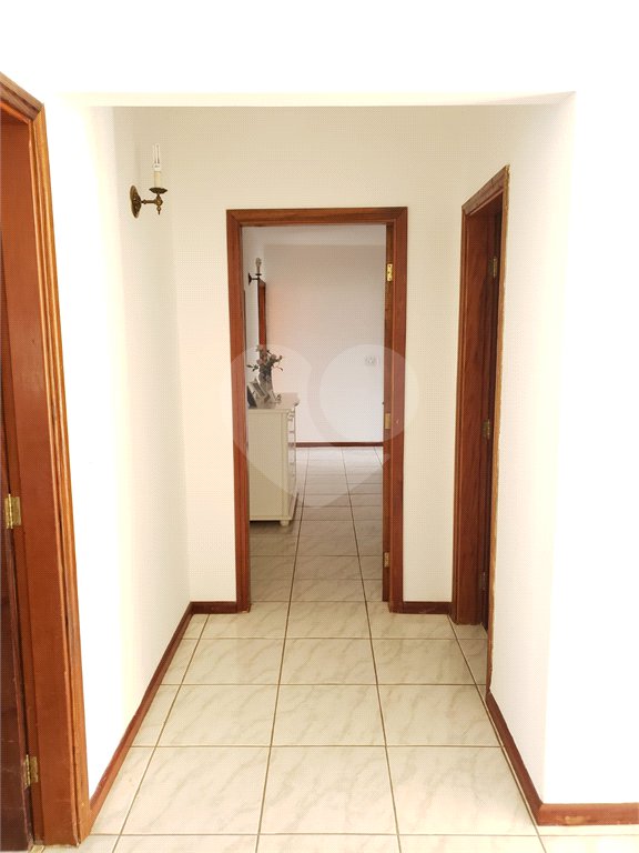 Casa à venda com 4 quartos, sendo 2 suítes,  no condomínio Acmti - Colinas do Mosteiro, Terras de Itaici e Recanto dos Pássaros, Indaiatuba - SP