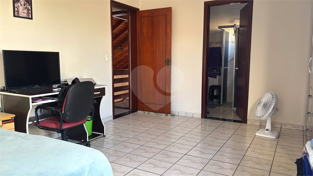 Sobrado à venda com 5 quartos, sendo 3 suítes,  em Jardim Recanto do Valle, Indaiatuba, SP