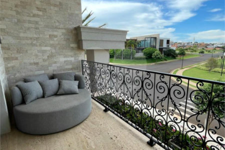 Casa à venda com 4 suítes no condomínio Quinta das Laranjeiras, Araraquara - SP