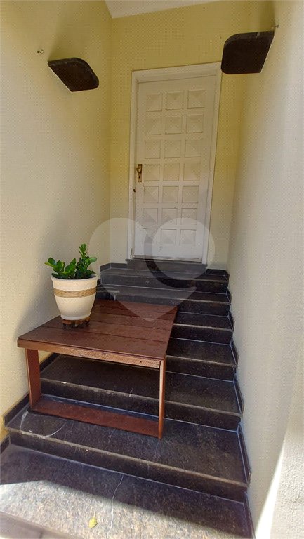 Casa à venda com 4 quartos, sendo 2 suítes, em Jardim São Caetano, São Caetano do Sul, SP