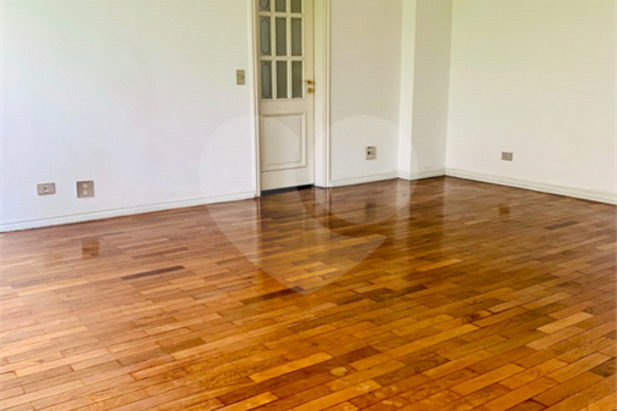 Apartamento à venda com 3 quartos, sendo 1 suíte, em Santana, São Paulo, SP