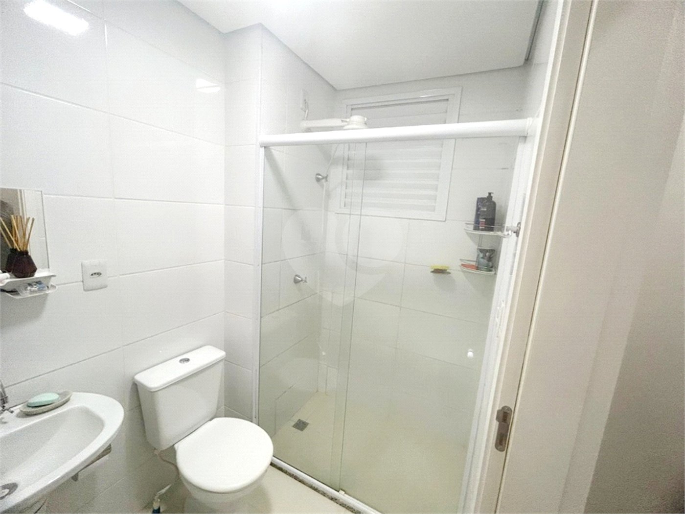 Apartamento à venda com 2 quartos, sendo 1 suíte,  em Jardim Manoel Penna, Ribeirão Preto, SP
