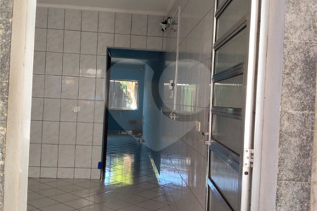 Casa à venda com 3 quartos em Jardim Santa Clara, Guarulhos, SP