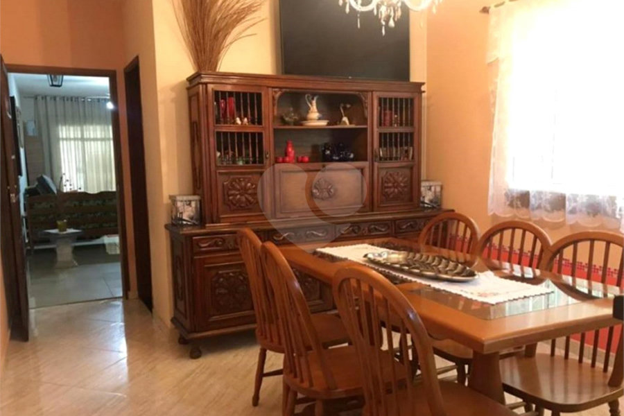 Sobrado à venda com 2 quartos, sendo 1 suíte, em Horto, São Paulo, SP