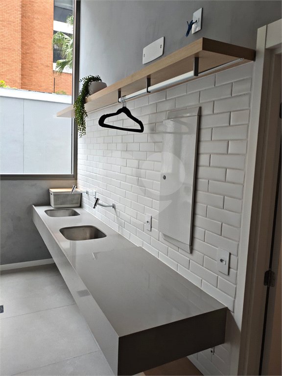 Apartamento à venda com 1 quarto em Pinheiros, São Paulo, SP