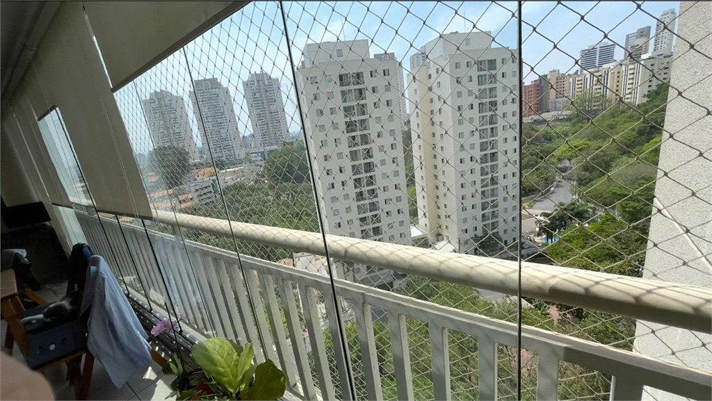 Apartamento à venda com 4 quartos, sendo 2 suítes, em Lar São Paulo, São Paulo, SP