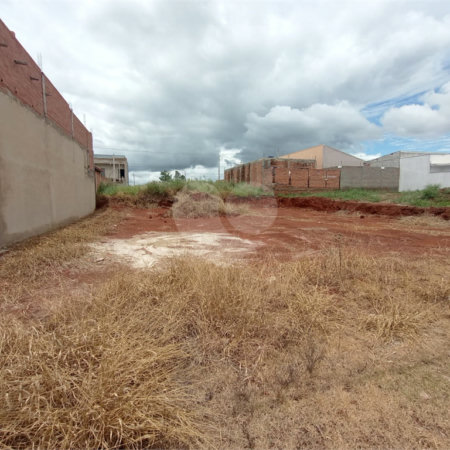 Terreno à venda em Jardim das Palmas, Itapetininga, SP