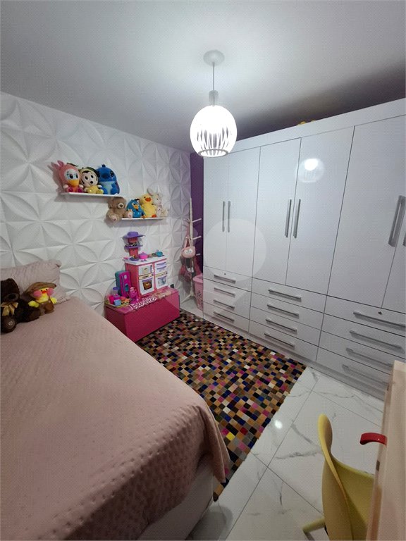 Casa à venda com 2 suítes no condomínio Colina do Mendanha, Rio de Janeiro - RJ