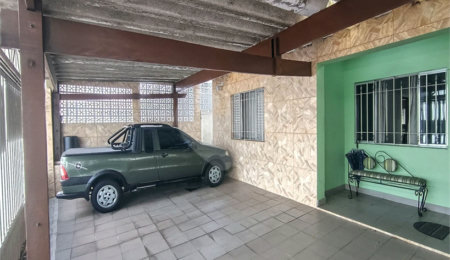 Casa Térrea à venda com 5 quartos, sendo 1 suíte,  em Chora Menino, São Paulo, SP